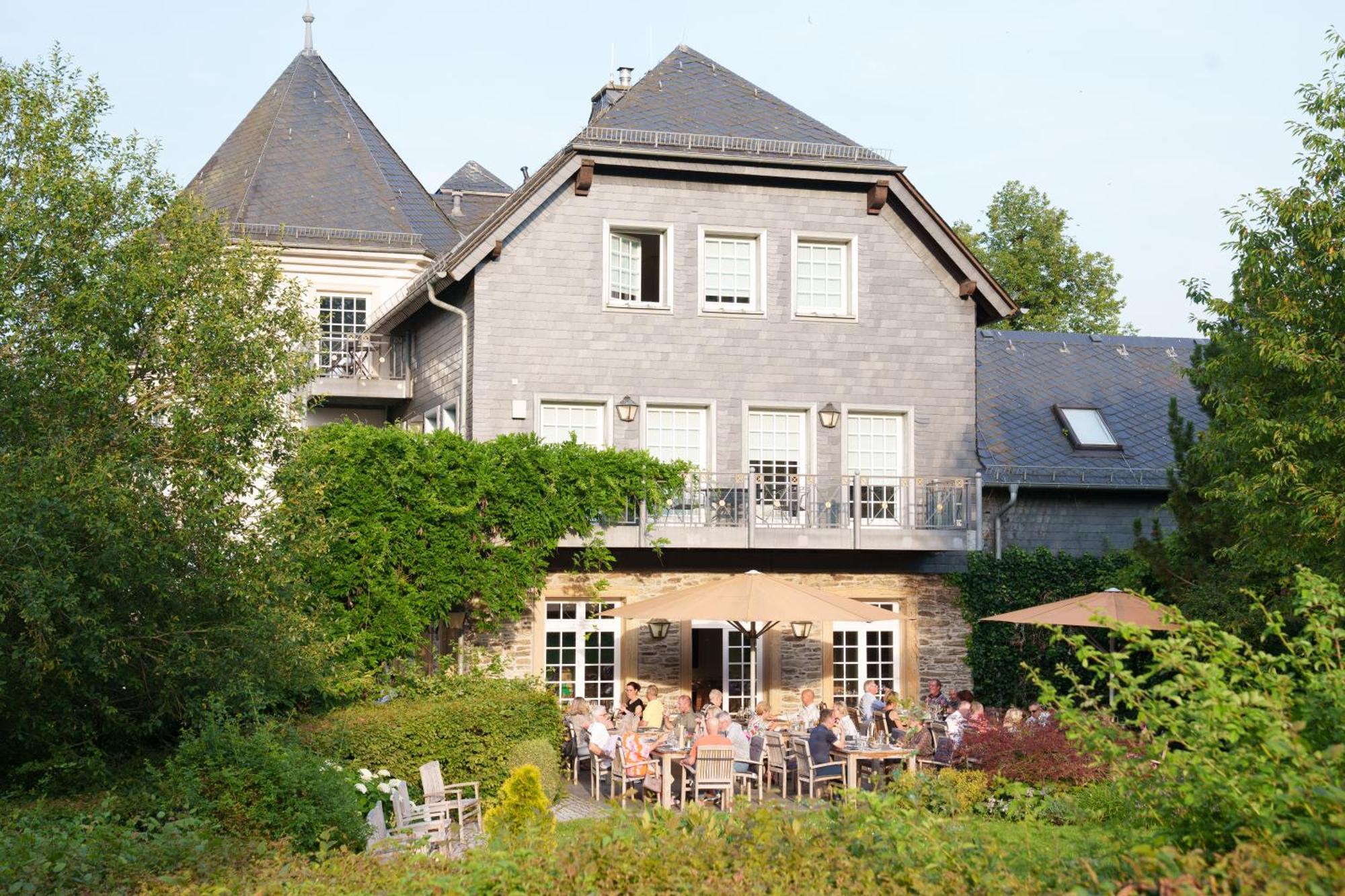 Hofgut Georgenthal Hohenstein Exterior foto